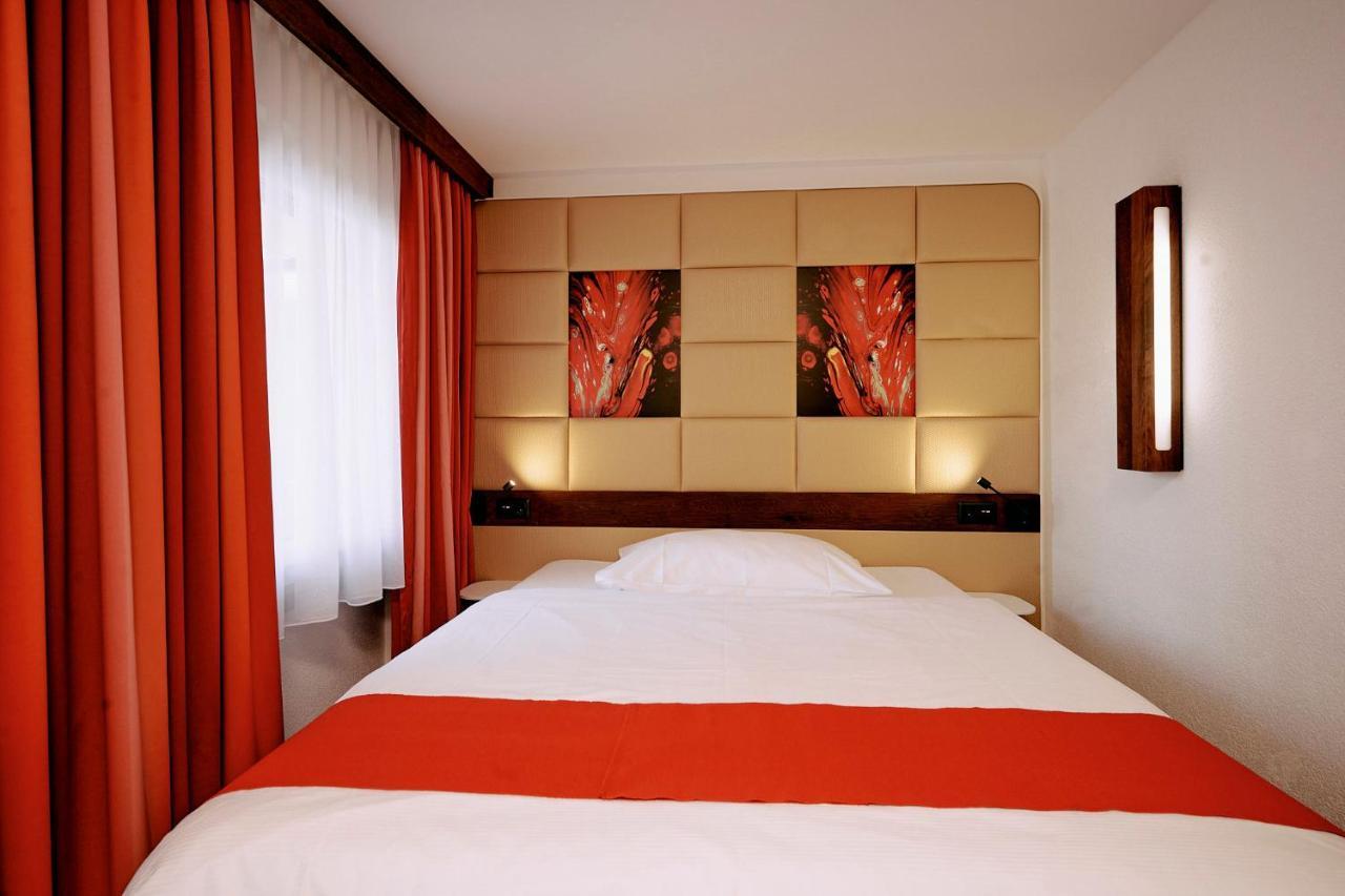 Elite Hotel Visp Luaran gambar