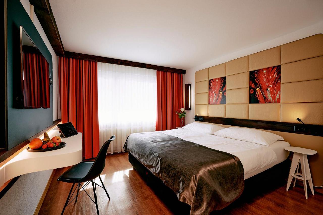 Elite Hotel Visp Luaran gambar